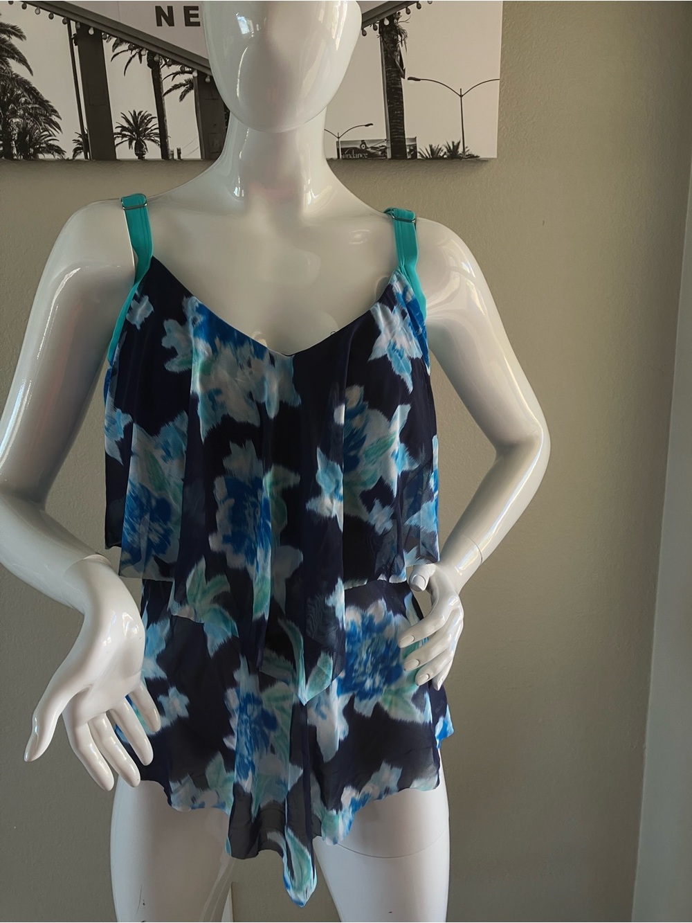 Beach House Turquoise Bandeau Swim Top with Navy Floral Accent 20W - Picture 4 of 13